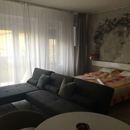 Hunyadi Apartman Szekszárd Zewnętrze zdjęcie