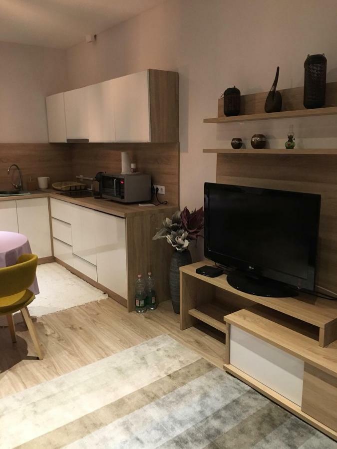 Hunyadi Apartman Szekszárd Zewnętrze zdjęcie